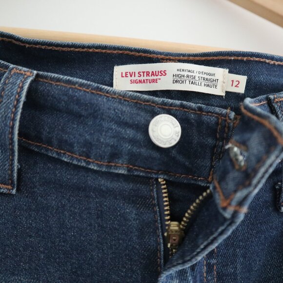 Levi Strauss Signature Heritage high rise straight jeans, blue, size 12 - Picture 4 of 6